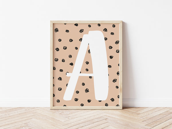 Spotty Initial Print - rattan